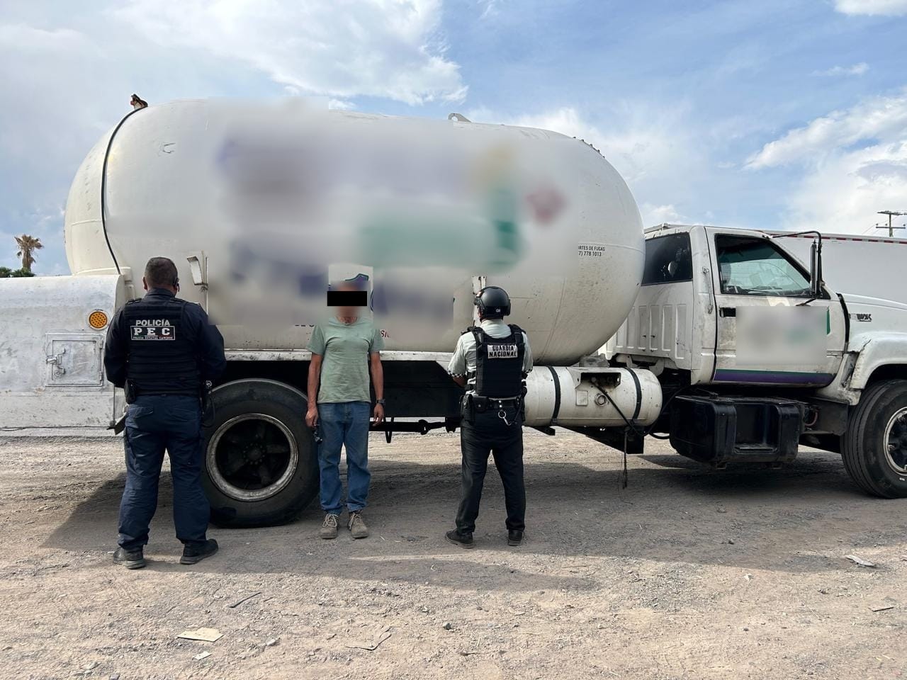 Celaya: Asegura PEC autotanque con 15 mil litros de gas LP