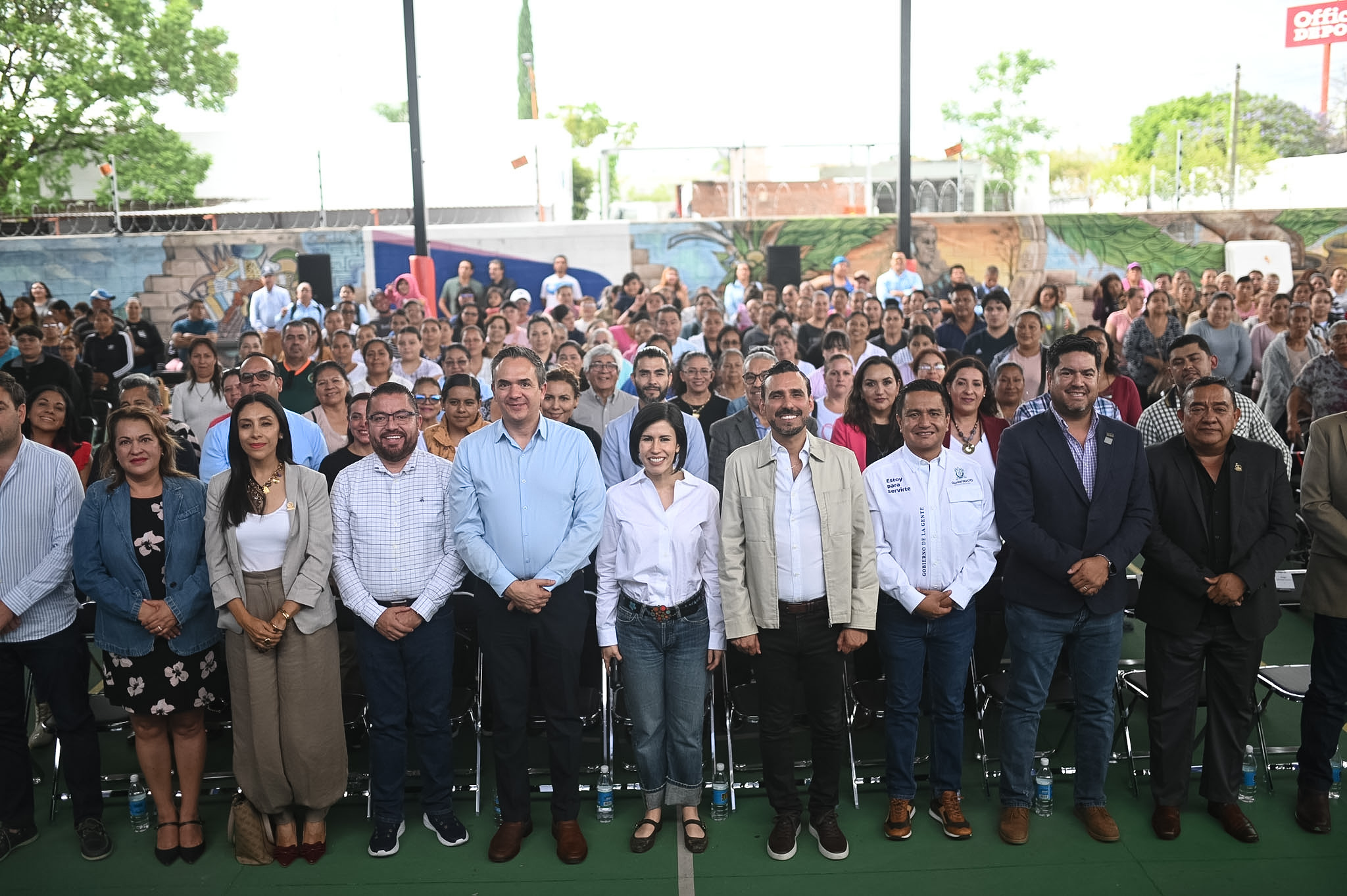 Celaya firma acuerdo para fortalecer Comités de la Gente en la región