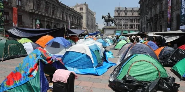 Ciudad de México: Sheinbaum descarta desalojo del campamento CNTE