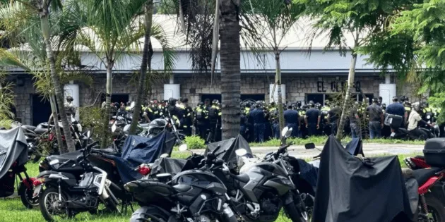 Córdoba: Policías realizan paro por falta de prestaciones y equipo