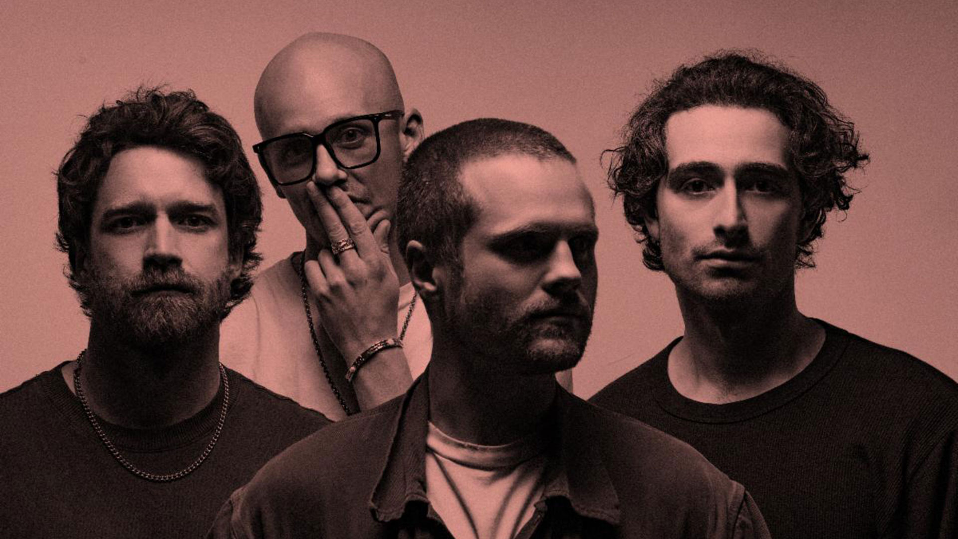 Dead Poet Society estrena riffs intensos con su sencillo "Roach"
