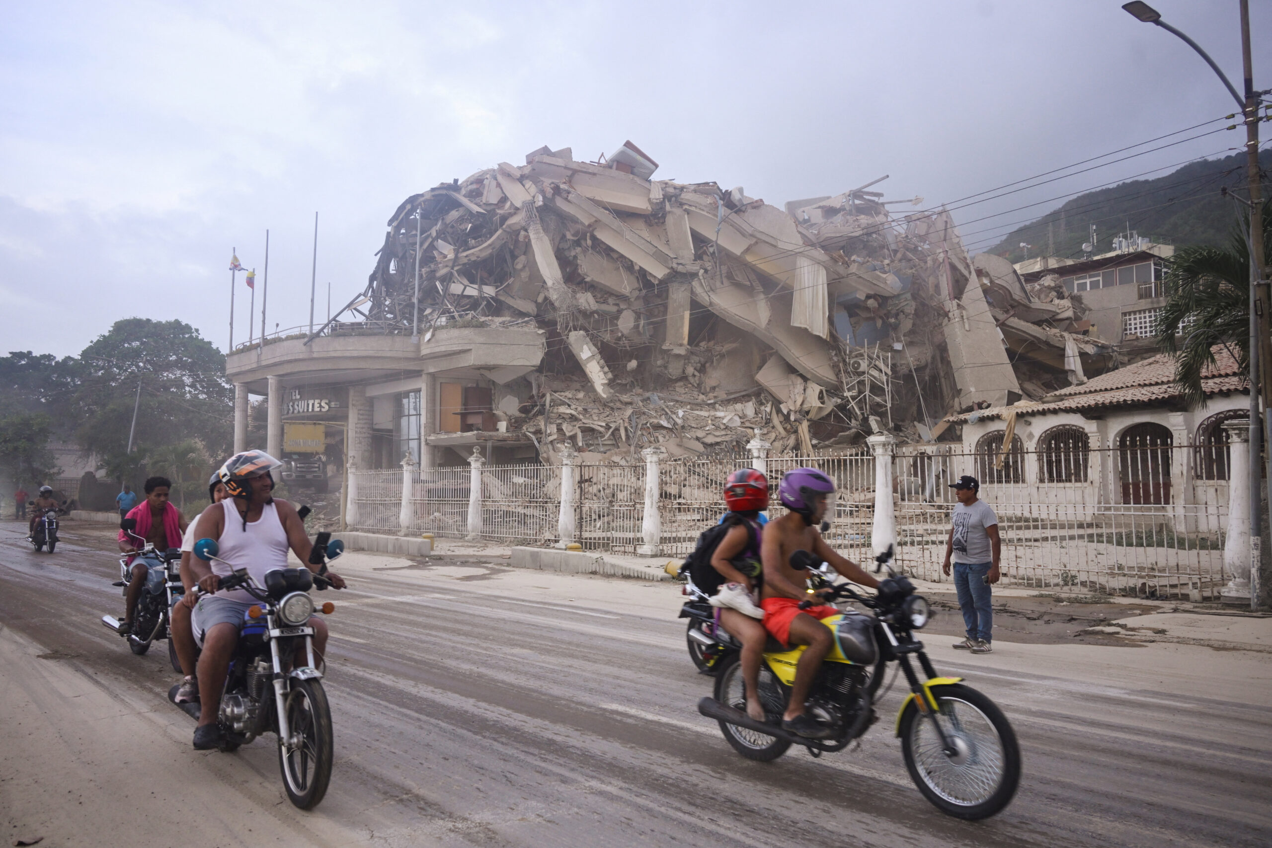 EE.UU. levanta sanciones para facilitar ayuda humanitaria a Venezuela