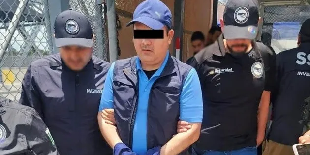 El Paso: Capturan a Carlos Eugenio Benítez, funcionario aduanal investigado