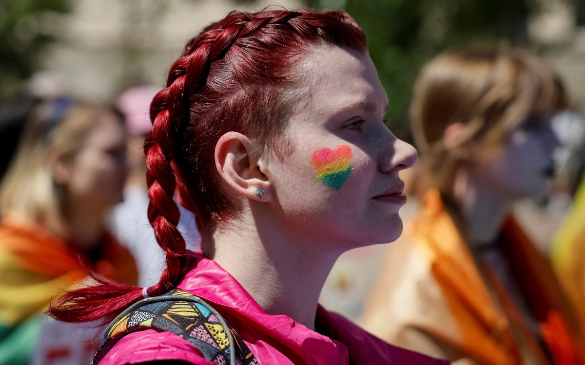 Francia pospone la Marcha del Orgullo ante alerta de calor extremo