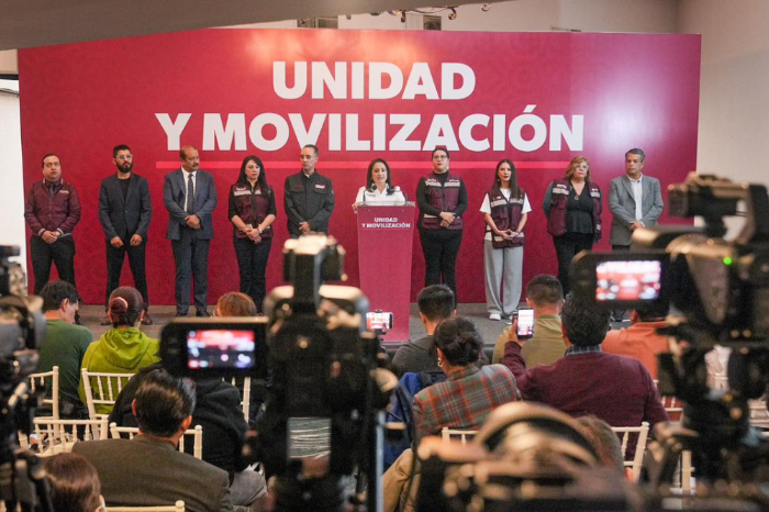 Gladyz Butanda impulsa liderazgos en la Coordinación Estatal de Michoacán