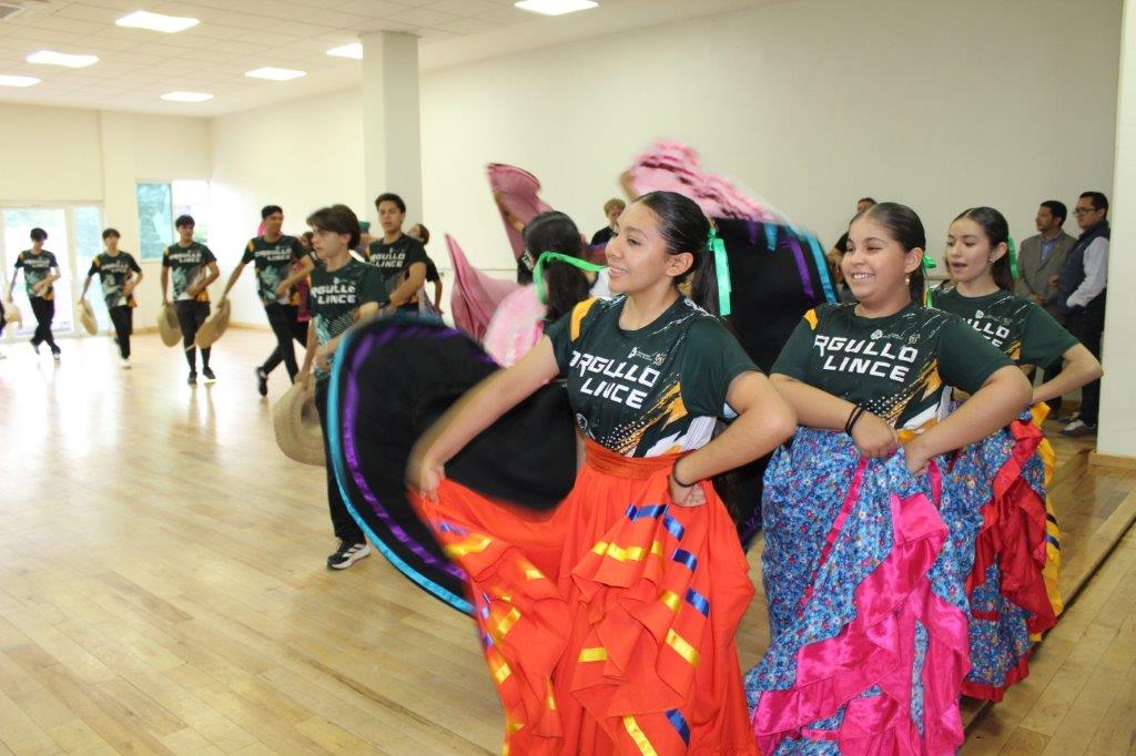Guanajuato: Estudiantes representarán a México en Encuentro Mundial de Folclore 2026
