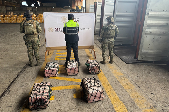 Lázaro Cárdenas: Aseguran 137 kg de cocaína y detienen a cinco personas