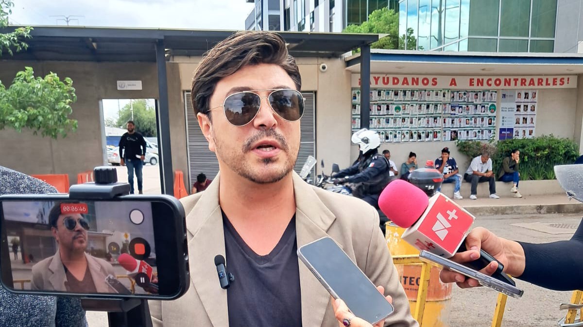 León: Familia homoparental denuncia a activista por servicios del Gobierno