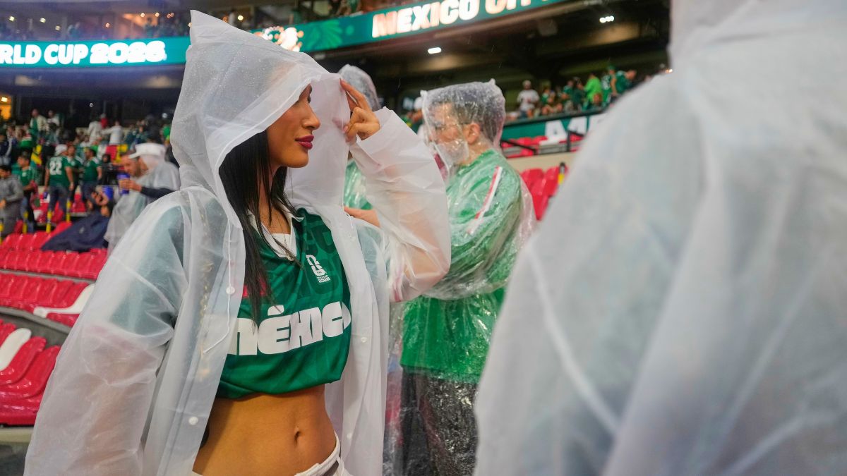 León: Retraso en México Vs Ecuador por tormenta eléctrica en el bulevar