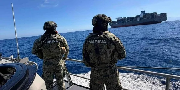 Manzanillo: Marina incauta contenedor con cocaína en operación