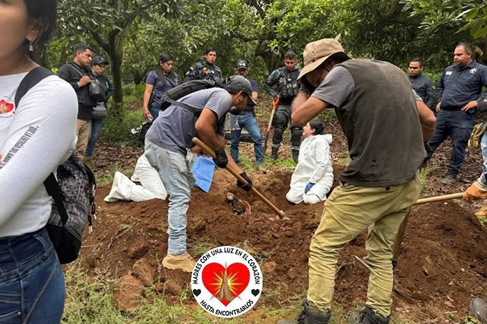 Restos localizados en fosas de Uruapan por madres buscadoras