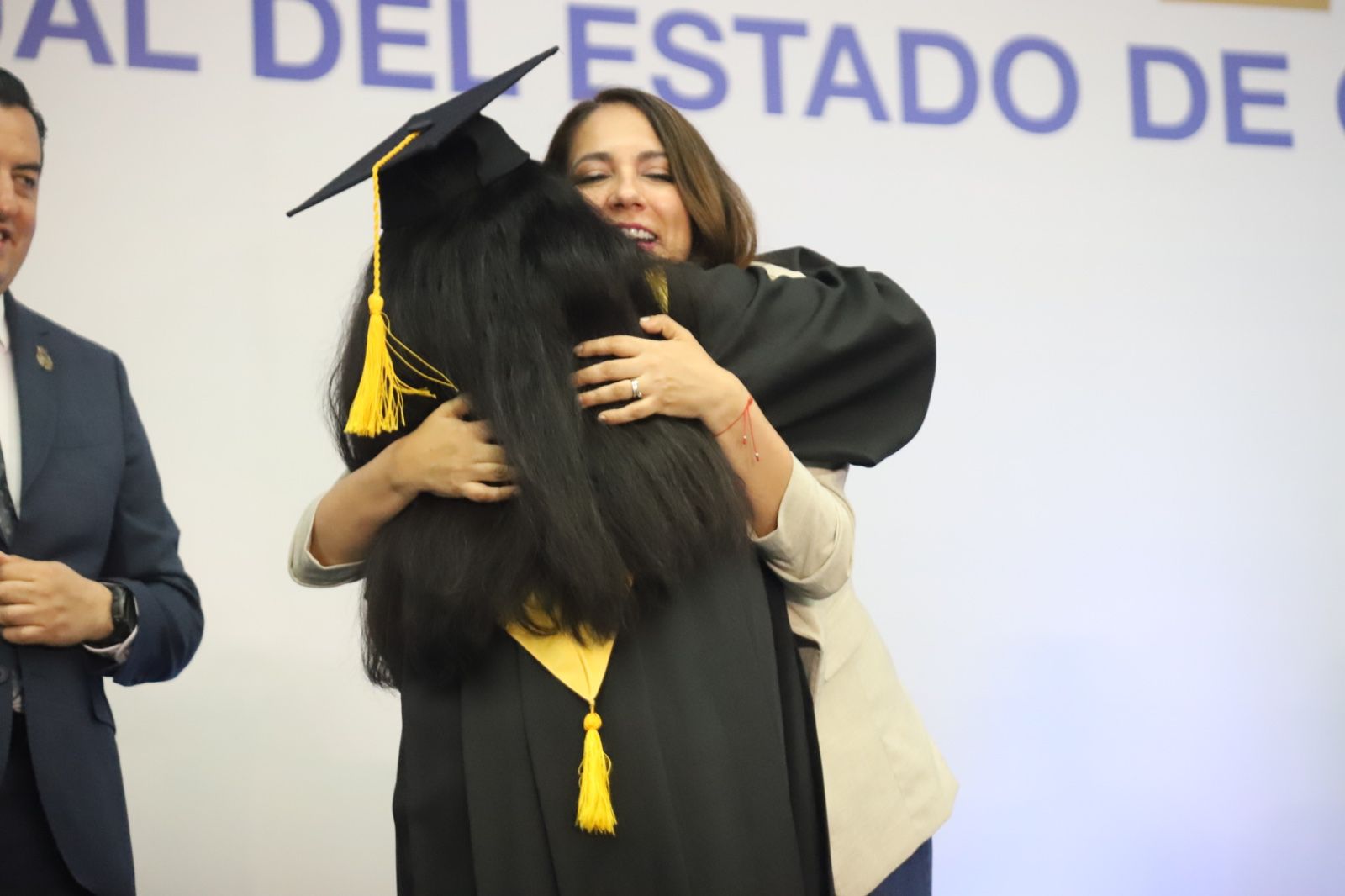 UVEG fortalece su presencia nacional con 854 egresados en CDMX