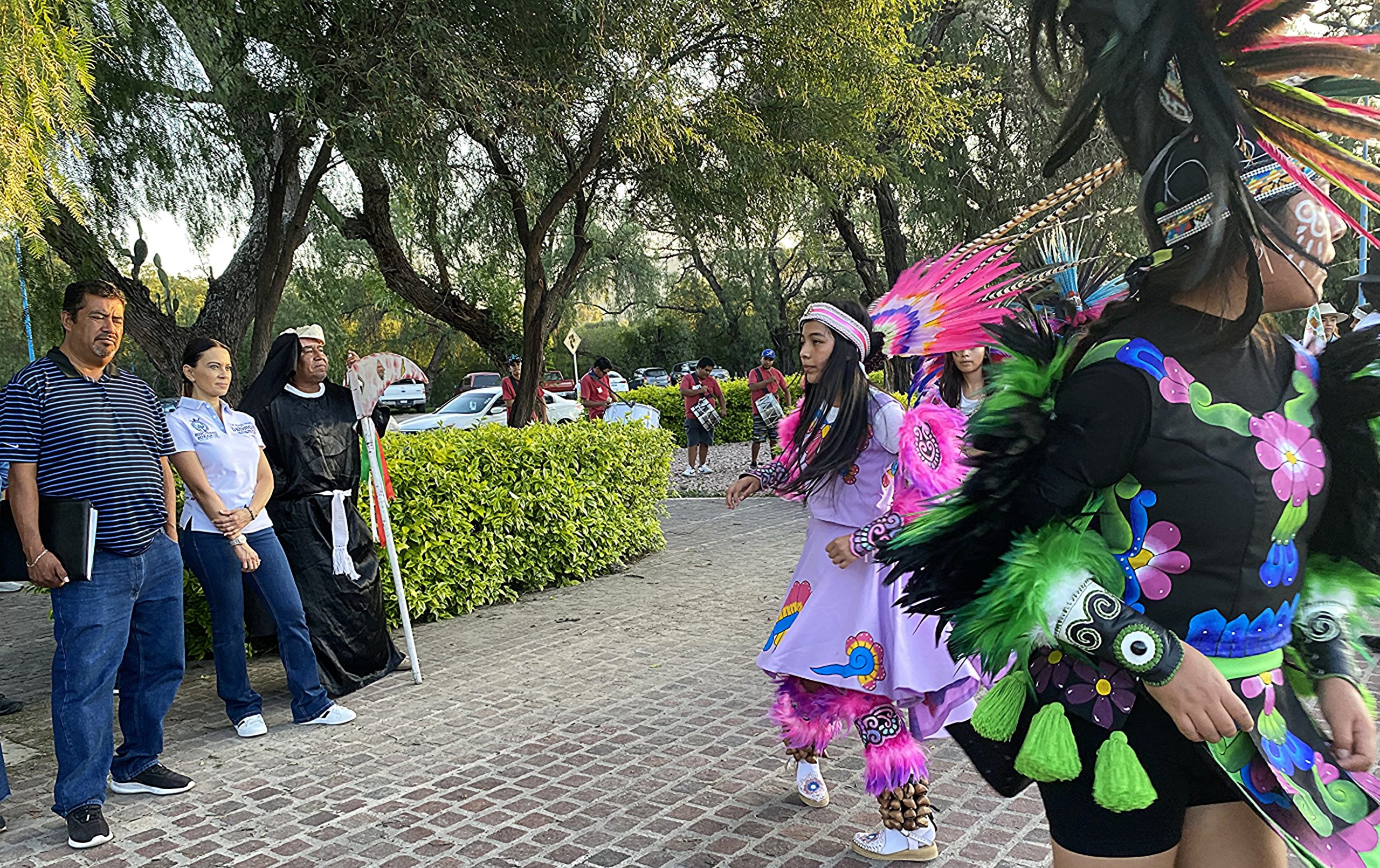 Victoria Fomenta el Diálogo del Gobierno con Comunidades Indígenas