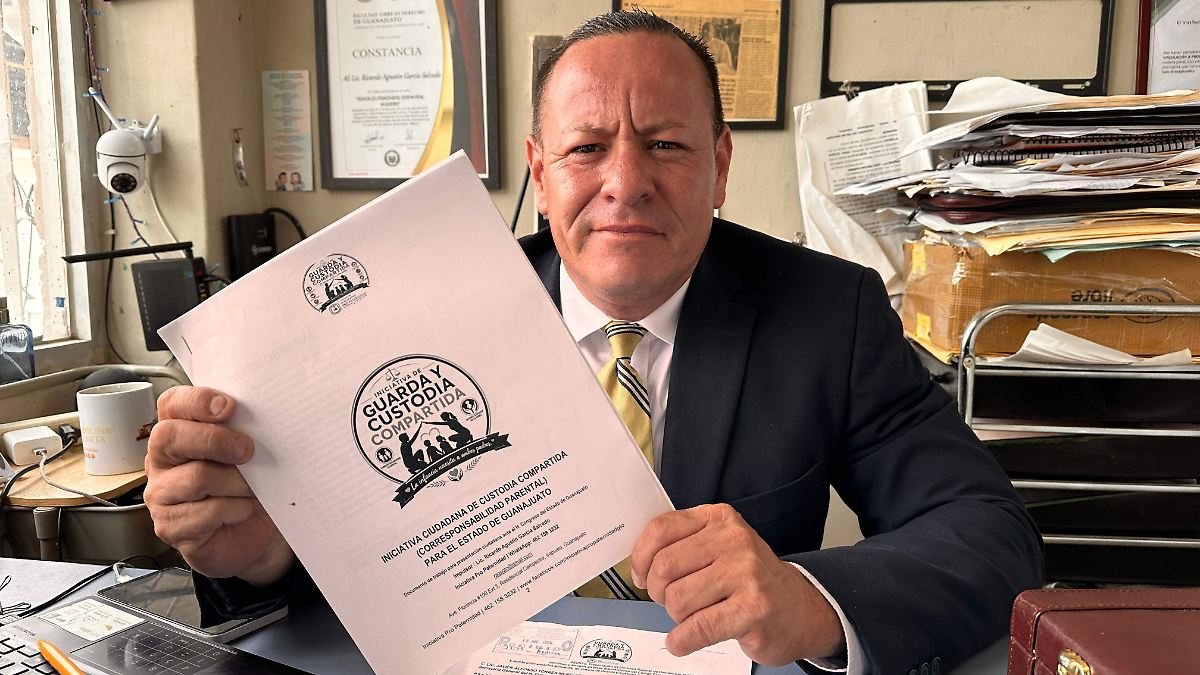 Abogado de Guanajuato promueve iniciativa para igualdad en custodia de hijos
