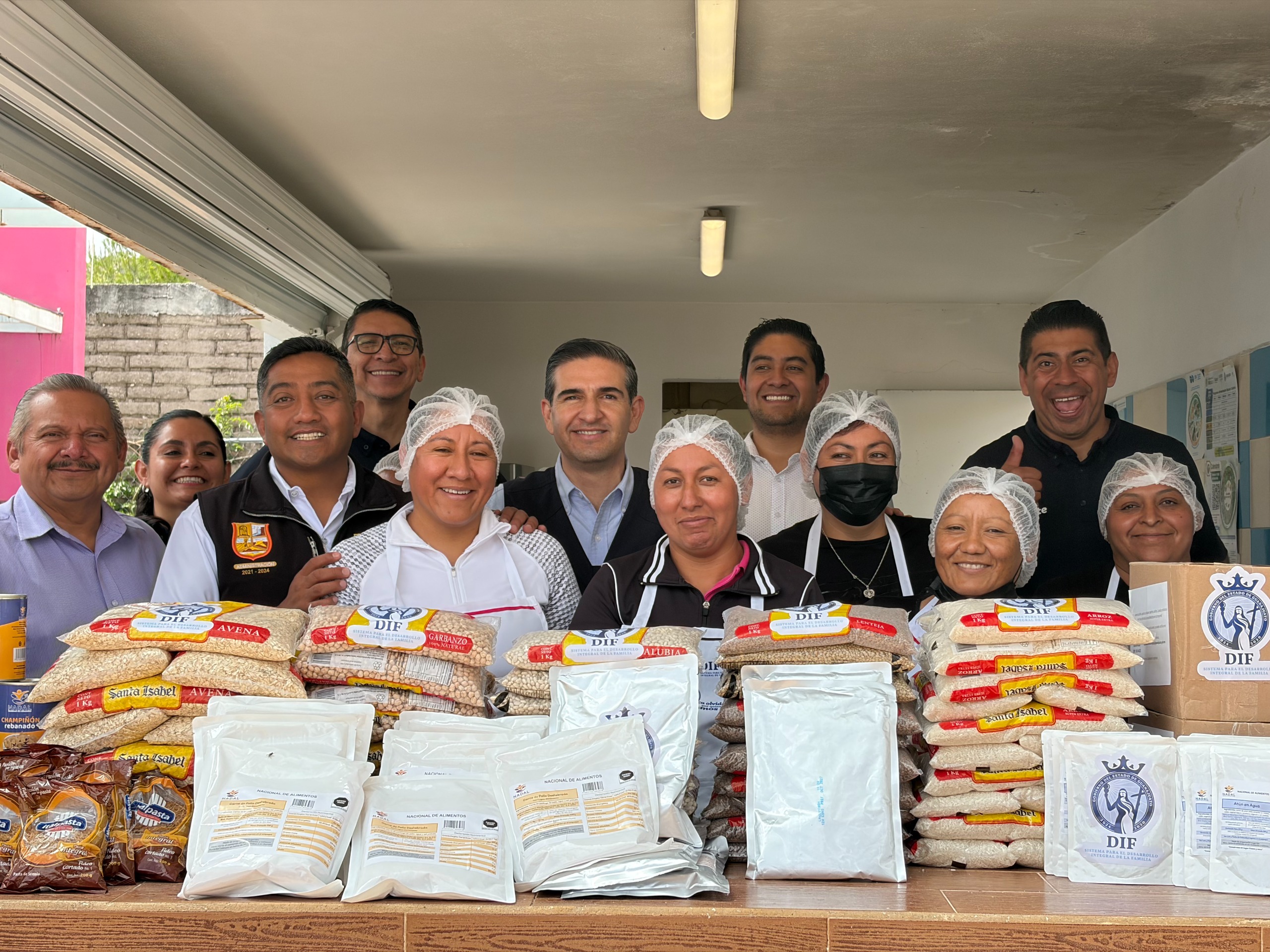 DIF Estatal entrega insumos alimentarios a primaria en San Diego de la Unión
