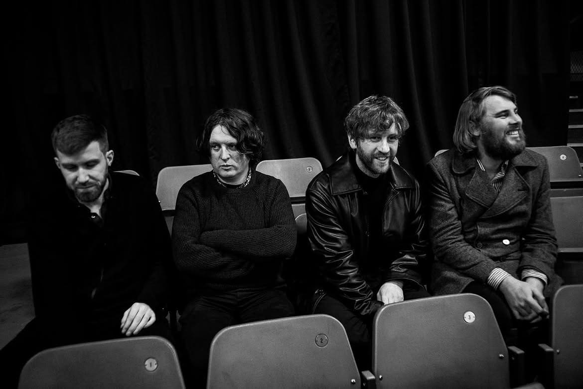 Gilla Band estrena la próxima etapa de su sonido explosivo