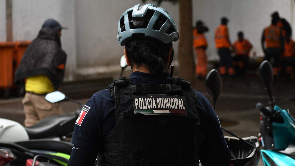 Irapuato implementa programa de acompañamiento en operaciones bancarias.