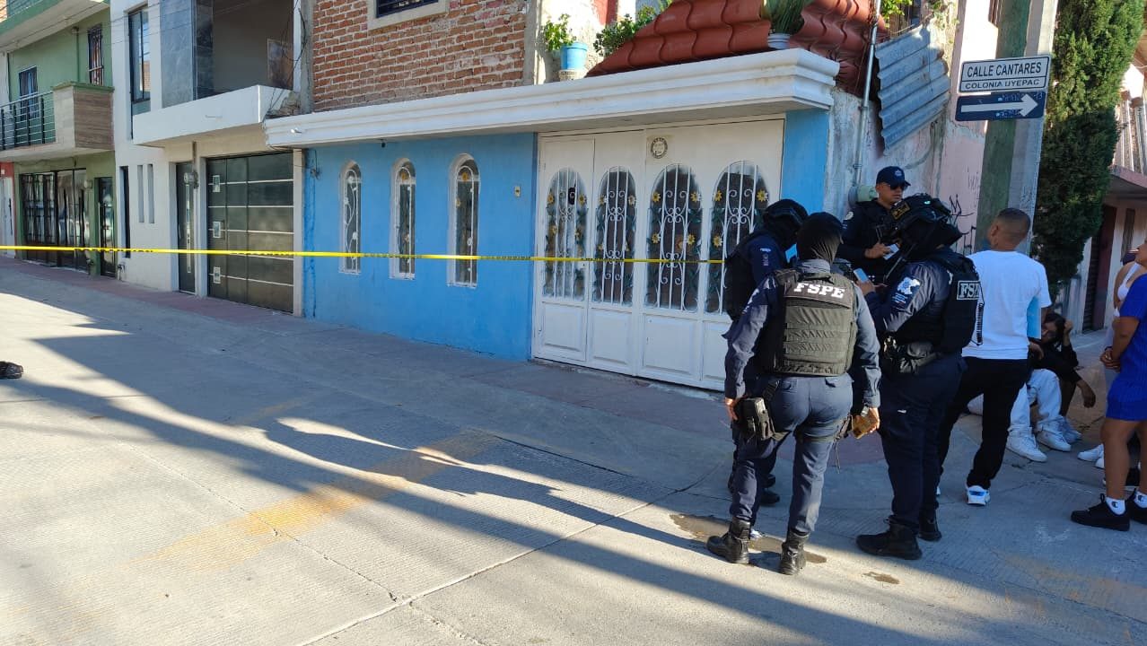 León: Atacan a hombre en moto afuera de su hogar en Unidad y Esfuerzo Popular
