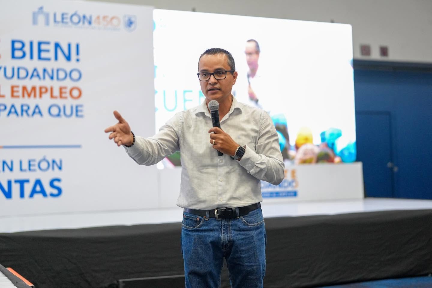 León: Director de Desarrollo Social reafirma su posición ante críticas