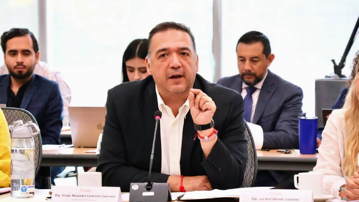 León revisa contratos municipales por presunto conflicto de interés
