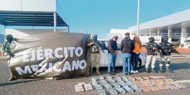 México: Decomisos de fentanilo disminuyen tras récord de 2023
