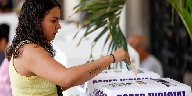 México: Proponen eliminar el voto femenino con “Voto por casa”