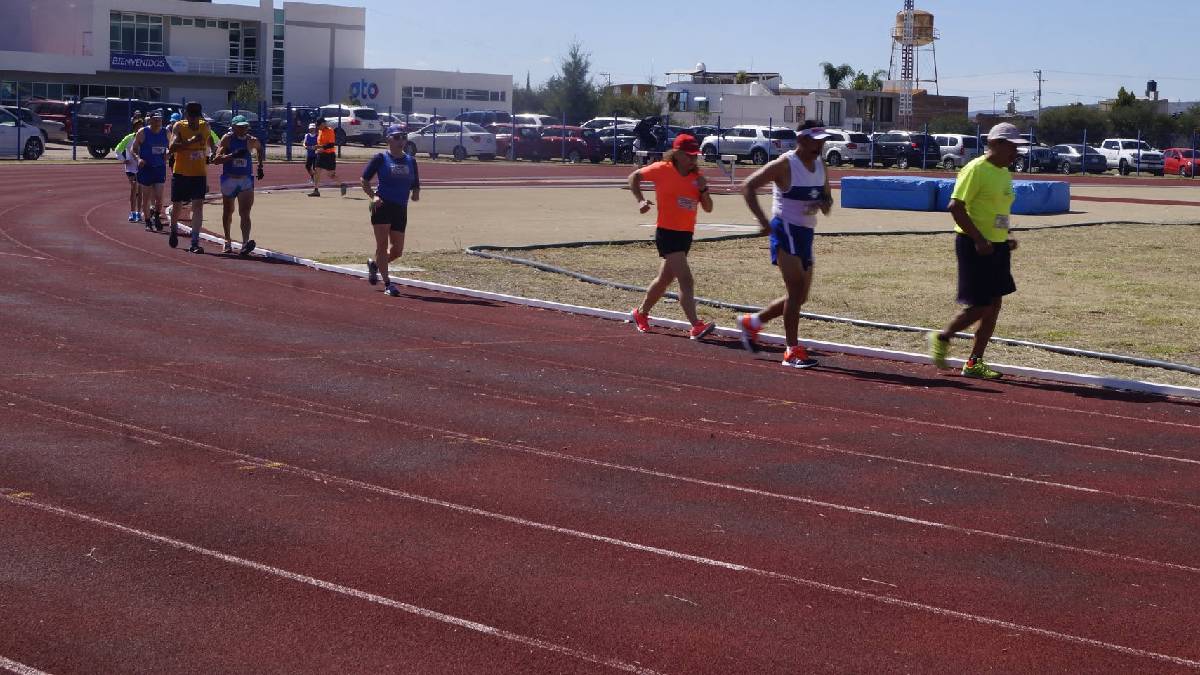 Municipio de Guanajuato: Cierran la pista de atletismo por riesgo