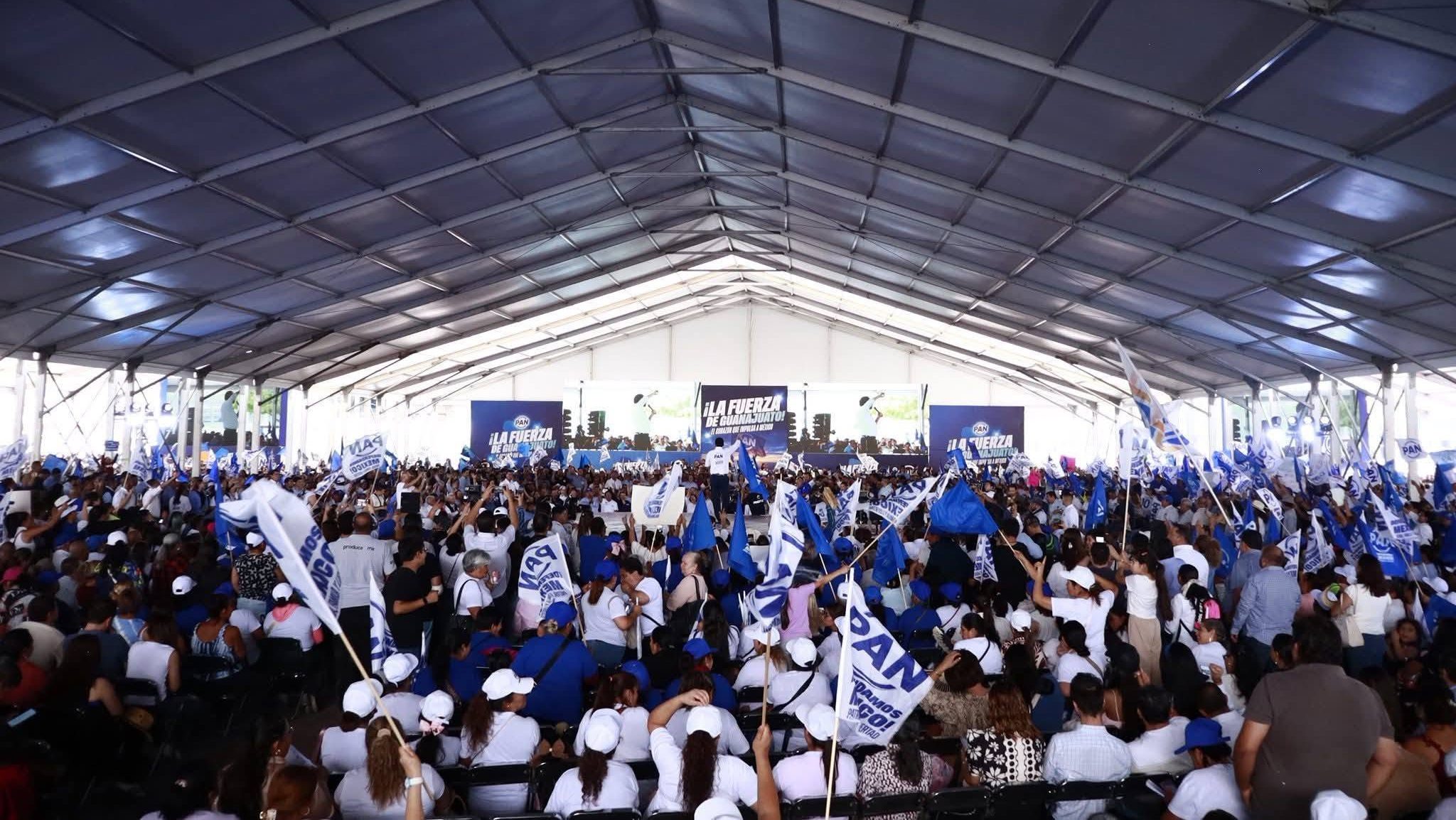 PAN: 36 panistas se registran para ser Defensores de la Patria