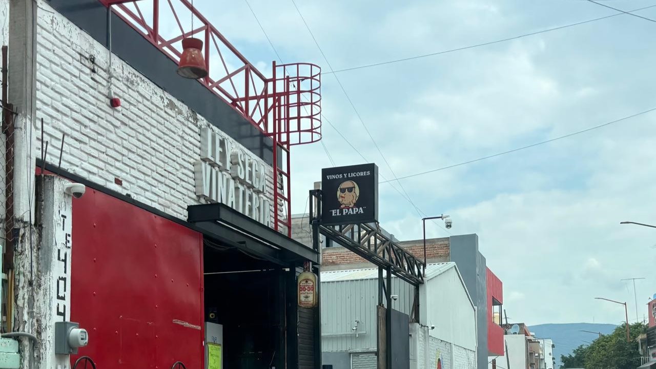 San Francisco del Rincón: Trámites digitales dificultan licencias de alcohol