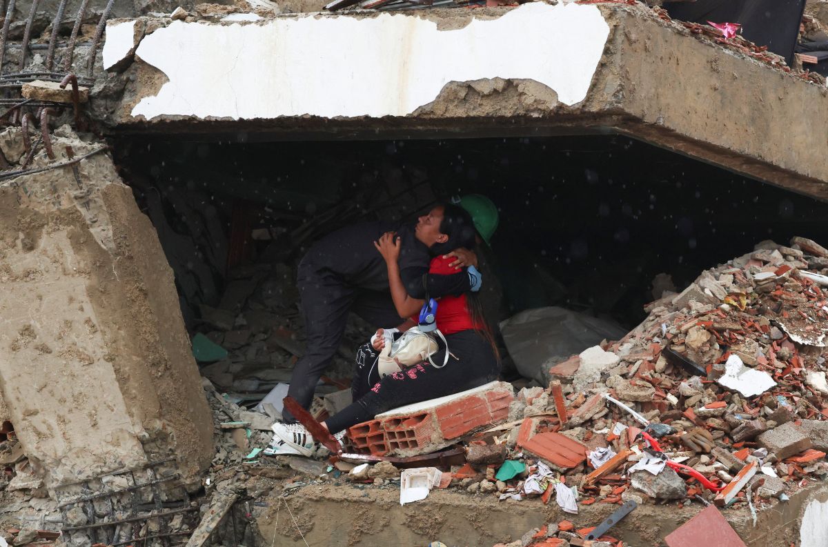 Venezuela: Aumenta a 4,300 fallecidos tras reciente terremoto devastador