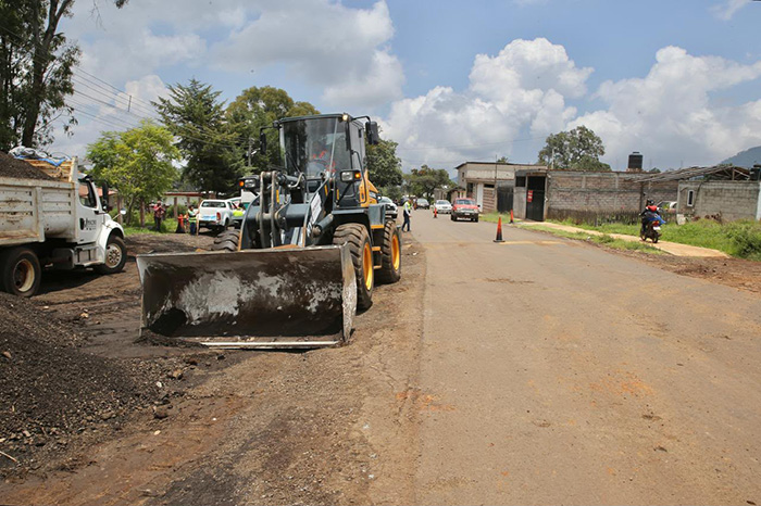 Villa Madero: Avanza al 72% la construcción de la carretera Etúcuaro