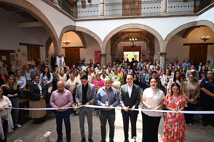 Zamora: Inauguran Feria del Adulto Mayor con diversas actividades
