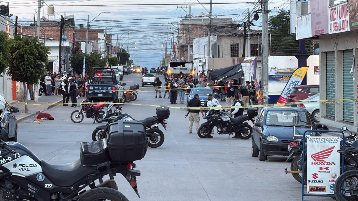 Adolescente muerto y lesionado tras choque de motociclistas en León