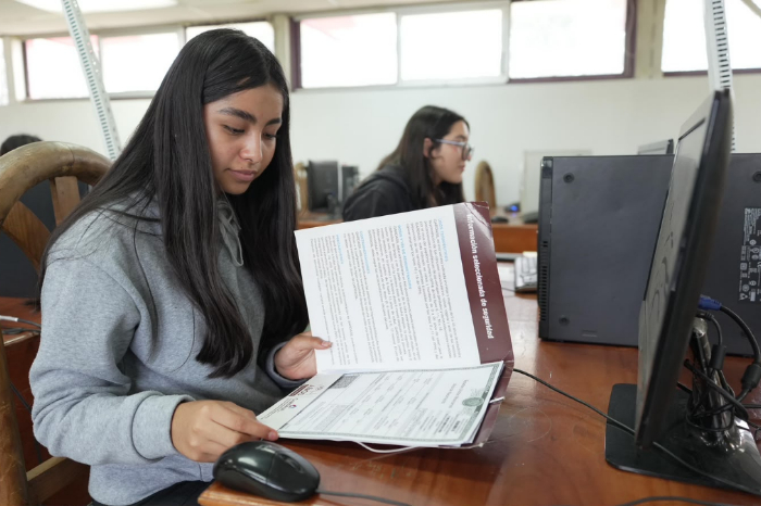 Aquila: Últimos días para inscribirse en la Universidad