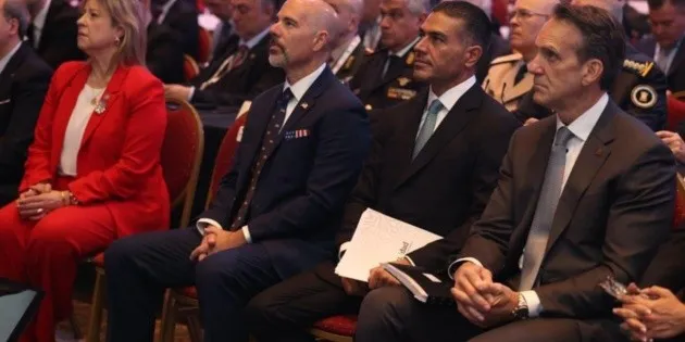 Buenos Aires: Harfuch participa en conferencia de la DEA