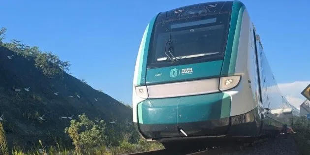 Campeche: Descarrila vagón del Tren Maya y evacuan a 120 pasajeros