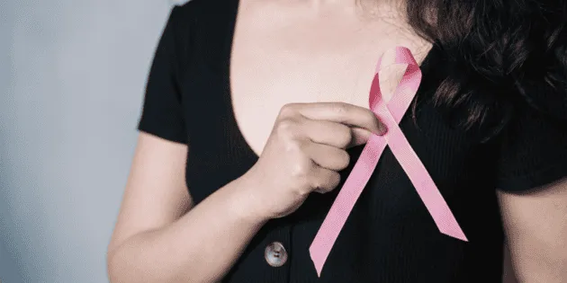 CDMX: Jóvenes desestiman síntomas de cáncer de mama