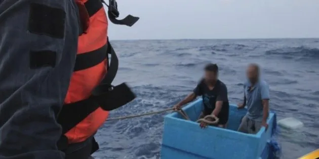 Chiapas: Rescatan a dos pescadores tras cinco días en altamar