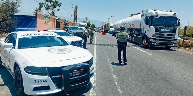 Colima: Obras colapsan ruta a Manzanillo