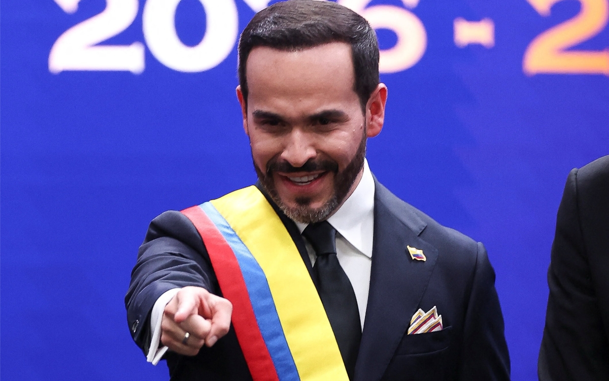 Colombia: De la Espriella aborda "batalla cultural" y "fracking sostenible"
