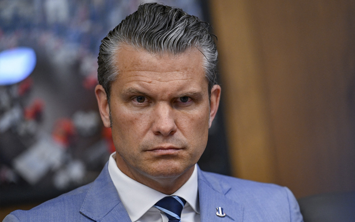 EE.UU. considera intervención militar en Cuba, advierte Hegseth