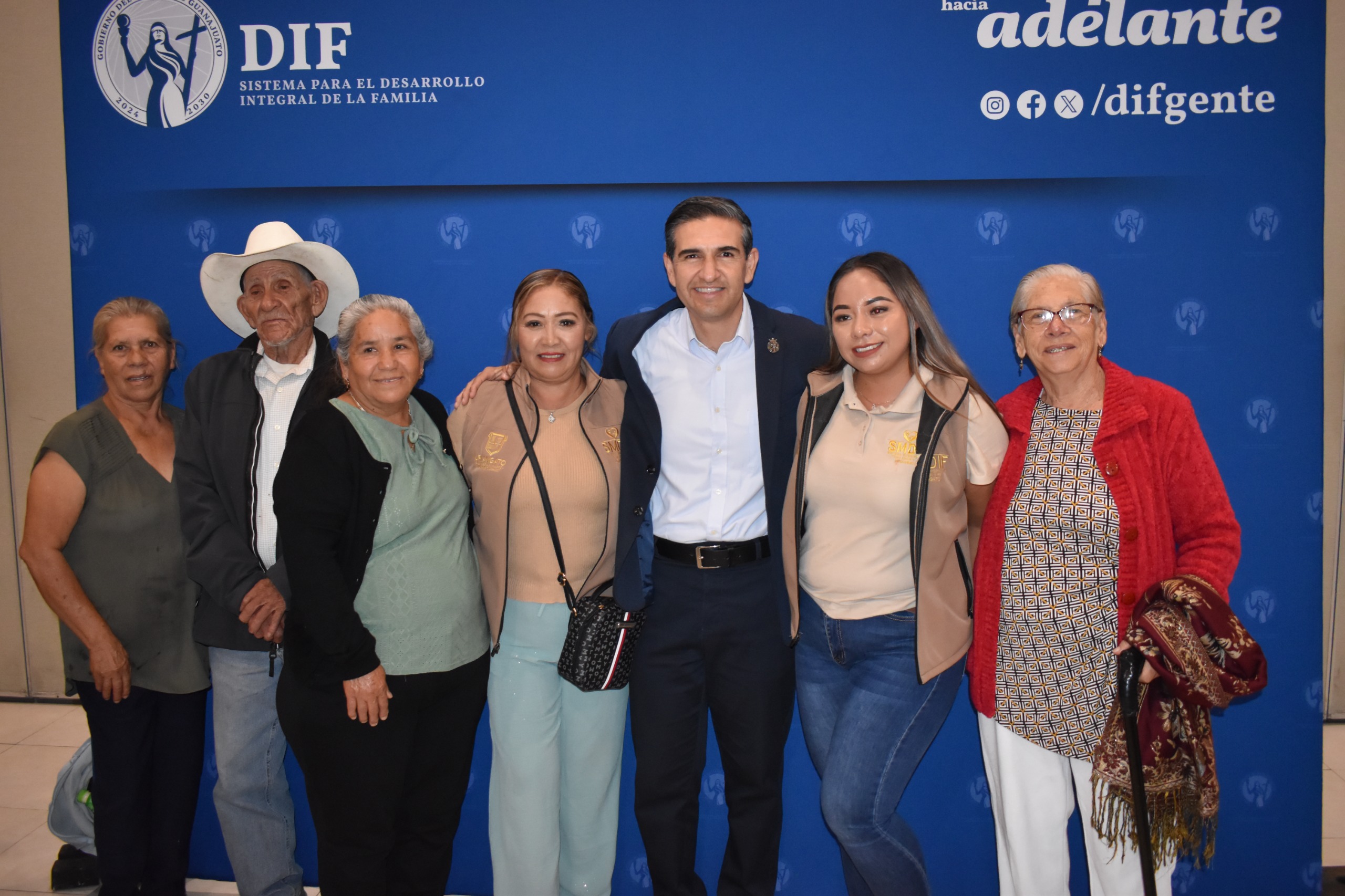 Guanajuato: DIF Estatal mejora atención a 66 mil adultos mayores