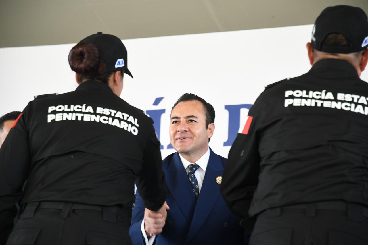 Guanajuato: Reconocimiento a Policía Custodio por su labor destacada
