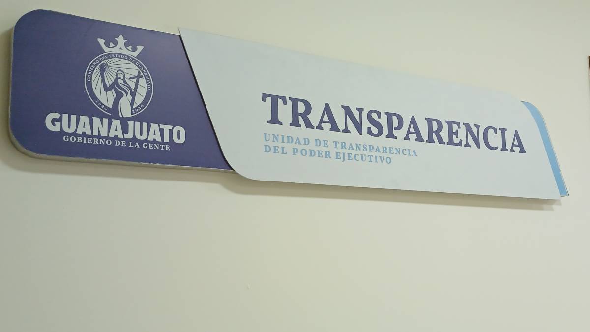 Guanajuato: Van por 57 funcionarios por ocultar información y multas