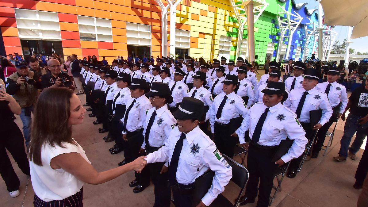 Irapuato celebra graduación de 105 nuevos agentes policiales desde 2025.