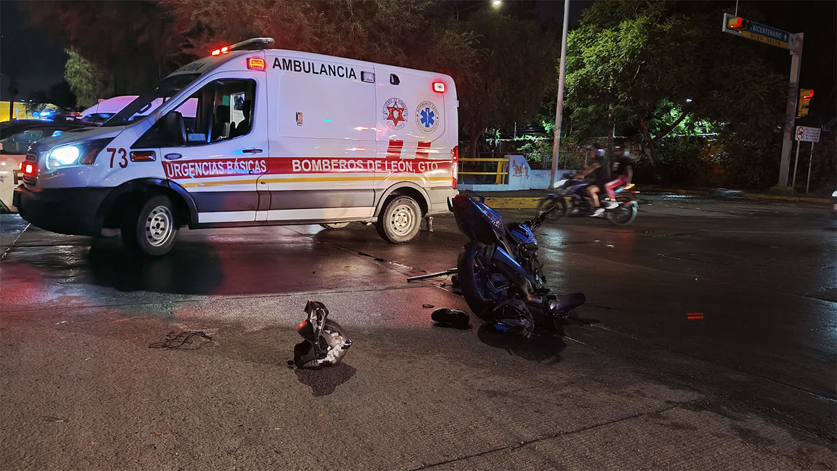 León: Accidente en bulevar Delta causa un herido de gravedad