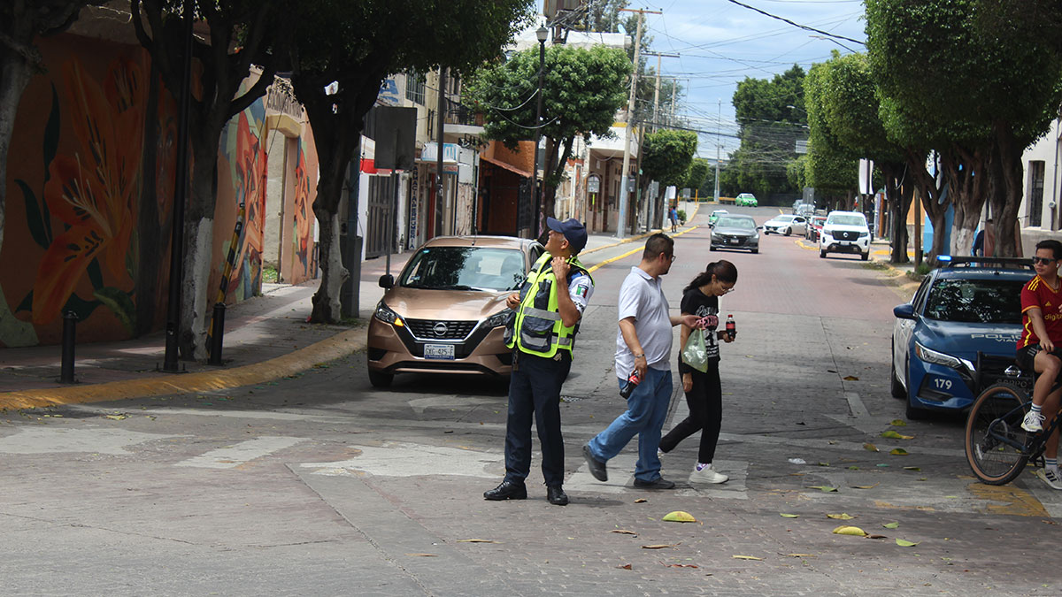León adquiere chalecos balísticos y cascos para seguridad pública