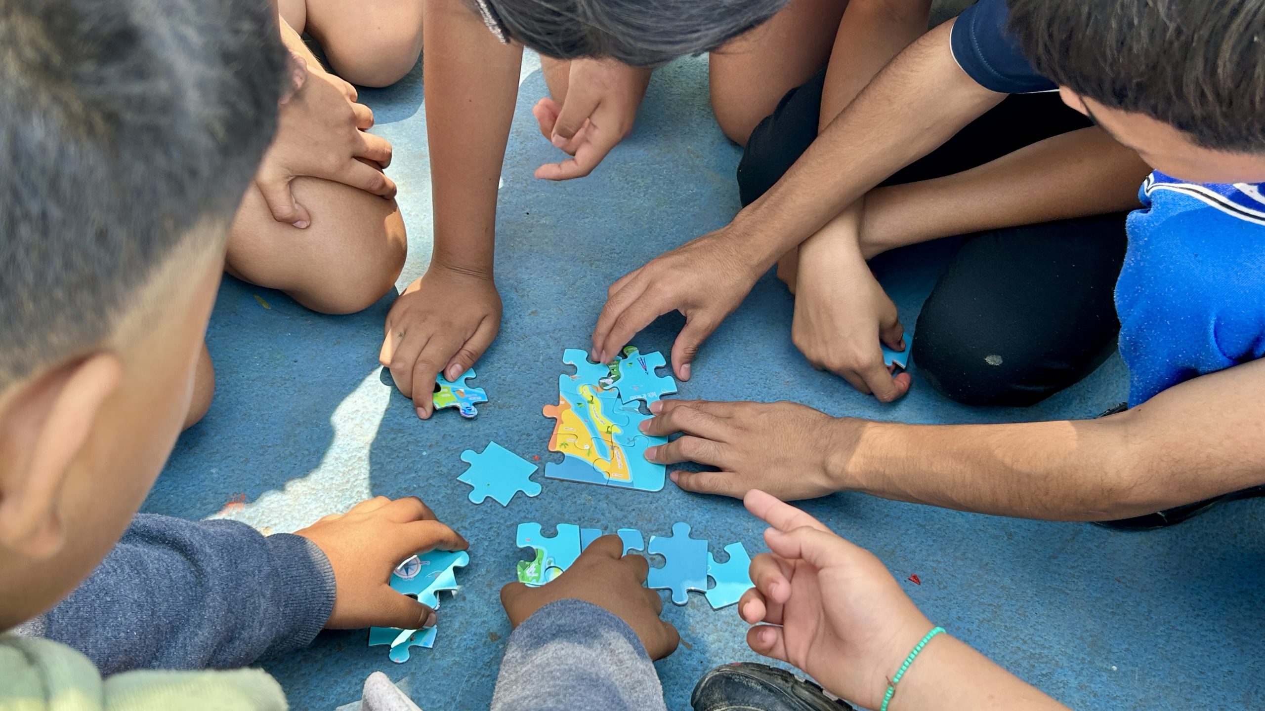 León: Fortalecen habilidades socioemocionales en adolescentes locales