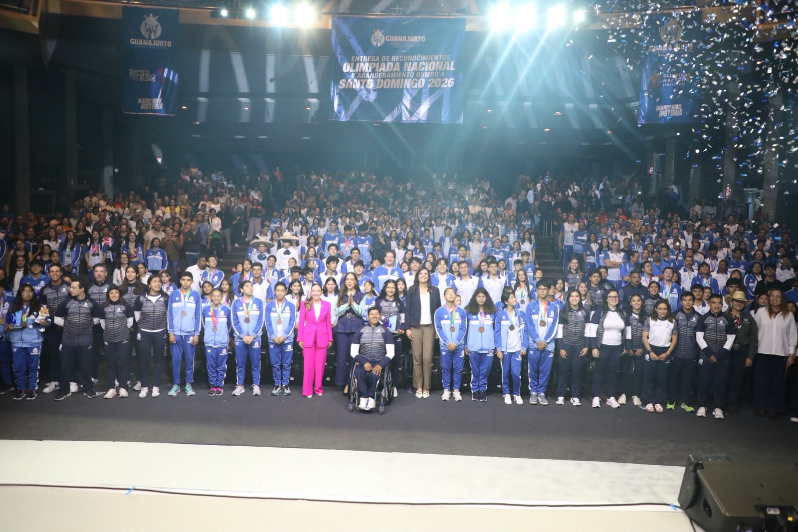 Medallistas de la ON 2026 reciben reconocimiento en Guanajuato