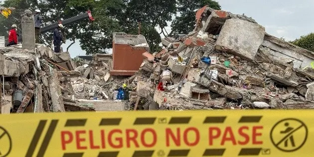 México: Confirman muerte de dos mexicanos en terremoto en Colombia